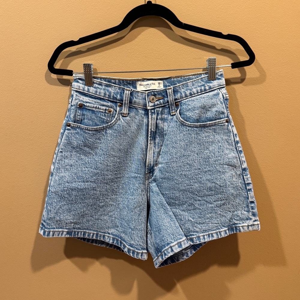 Abercrombie High Rise Dad Short Curve Love